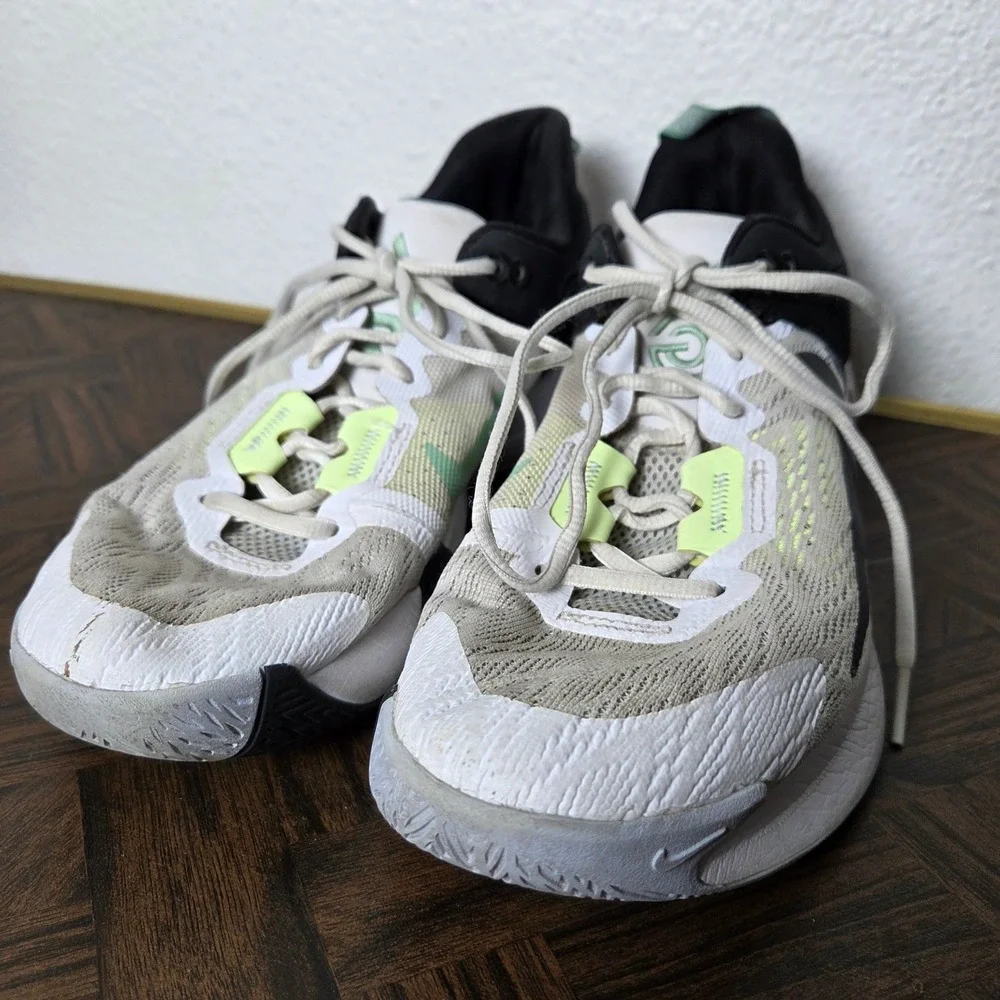 Nike Giannis White Immortality 2 Mens size 8 Running Shoes‎ Sneakers